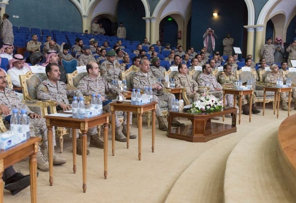  قائد العمليات المشتركة للتحالف العربي" يكشف انتهاكات جماعة الحوثي للقانون الدولي الإنساني