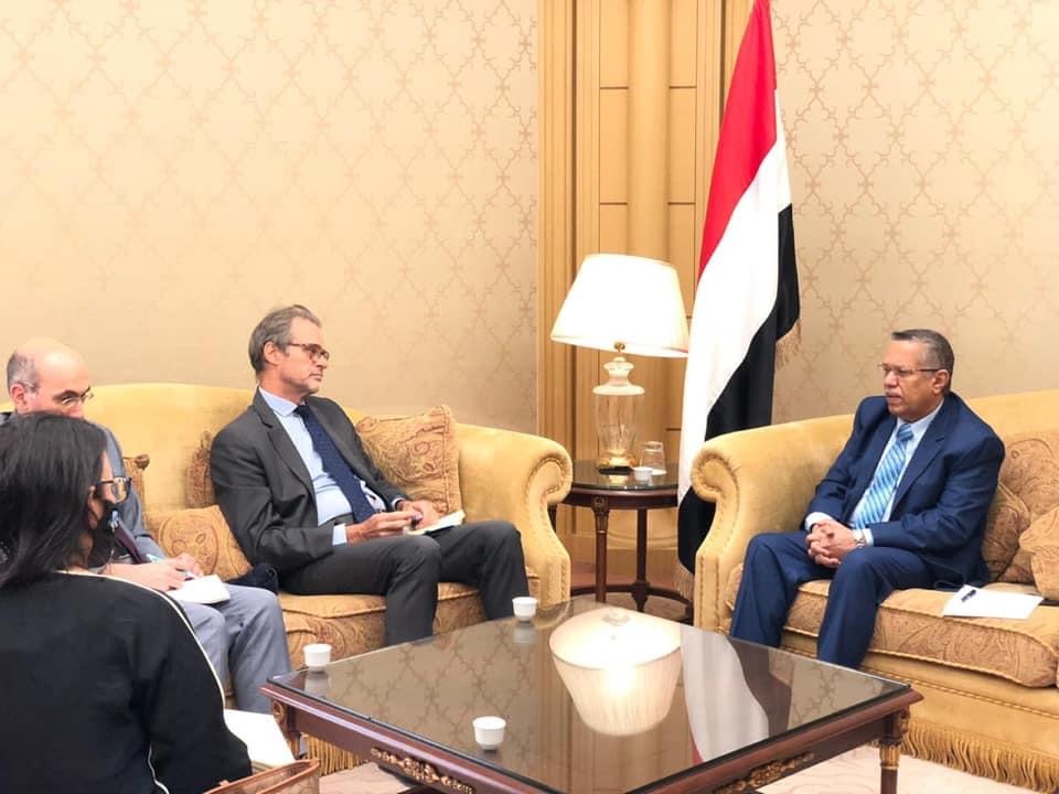 الدكتور بن دغر : الرئيس هادي حريص بدرجة رئيسية على المضي في العملية السياسية استناداً لمرجعياتها الثلاث