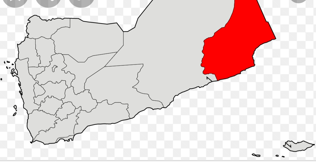 في الوقت الذي تعبث مليشيا الإنتقالي بوقود الكهرباء  ...رئيس الوزراء يوجة بتوريد كمية من الديزل للكهرباء من ميناء المكلا لمحافظة شبوة