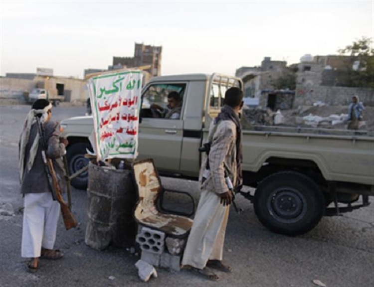 مليشيا الحوثي تجدد قصفها لمواقع القوات المشتركة بالدريهمي   