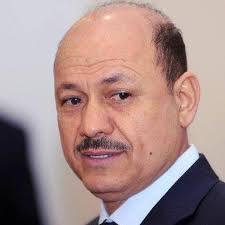 عاجل بعد توالي الاستقالات العاصفة.. العليمي رئيساً للوزراء باقتراح الإمارات ومباركة السعودية (حصرياً)