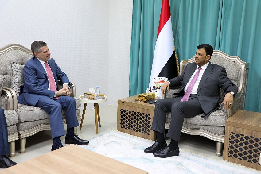 عضو مجلس القيادة الرئاسي د.عبدالله العليمي يلتقي السفير الأمريكي لدى اليمن