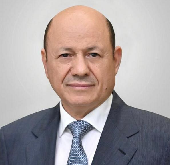 الرئيس العليمي رئيس مجلس القيادة يعزي بوفاة الدبلوماسي عبد الوهاب العمراني