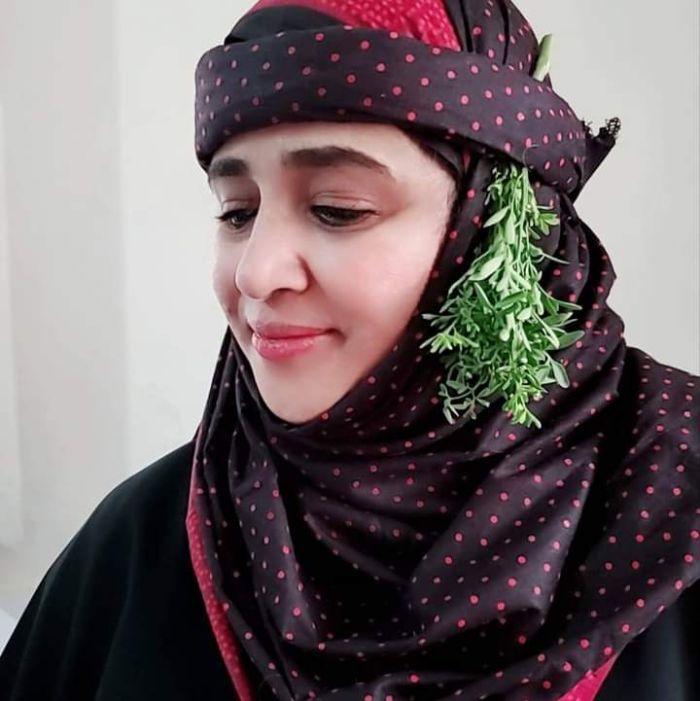 ناشطة في صنعاء تناشد مجددا مساعدتها لأخذ حقوقها بعد أن خذلها القضاء المسلوب