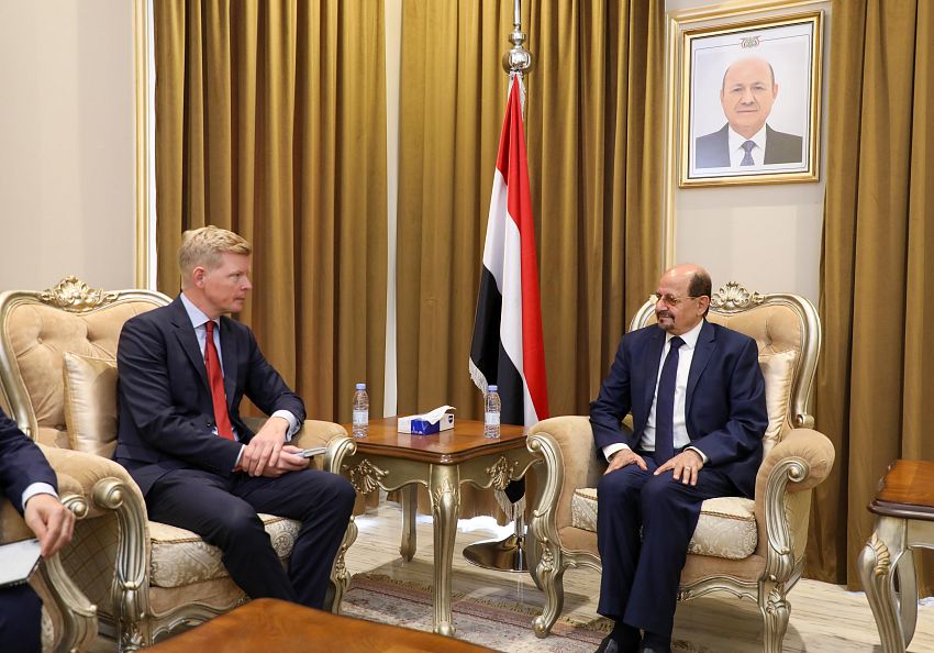 وزير الخارجية وشؤون المغتربين الدكتور شائع الزنداني يبحث مع المبعوث الأممي مستجدات الأوضاع في اليمن